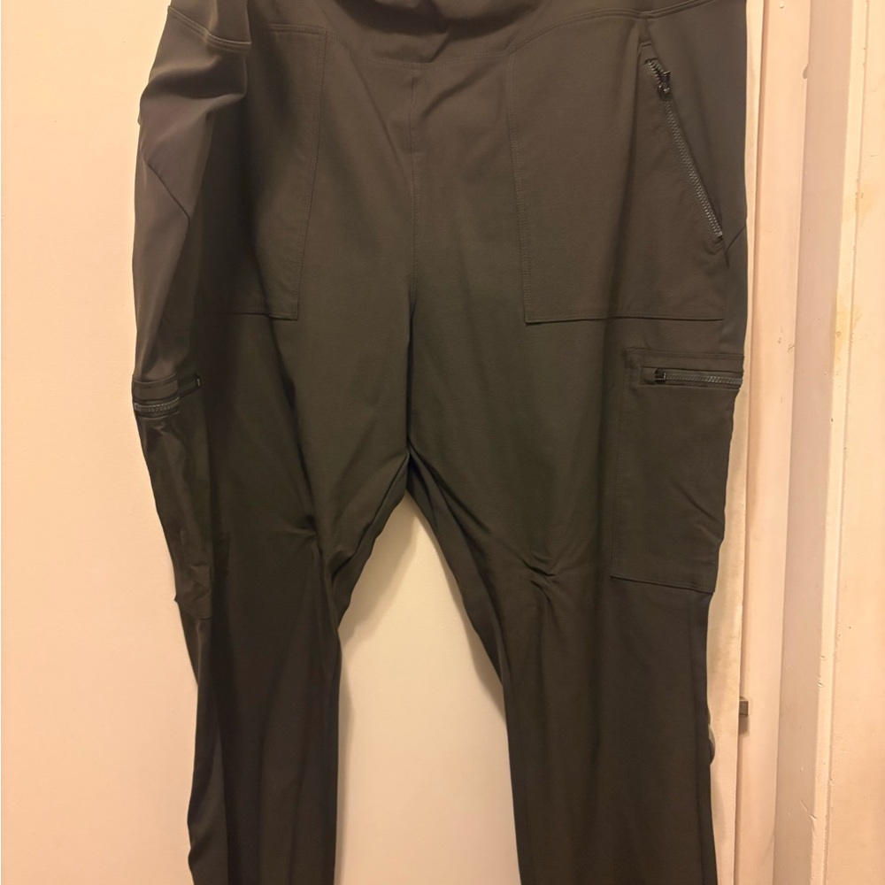 Athleta Women's Plus Joggers